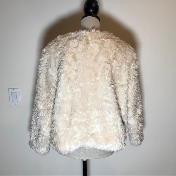Faux Fur Crop Jacket - Picture 4 of 6